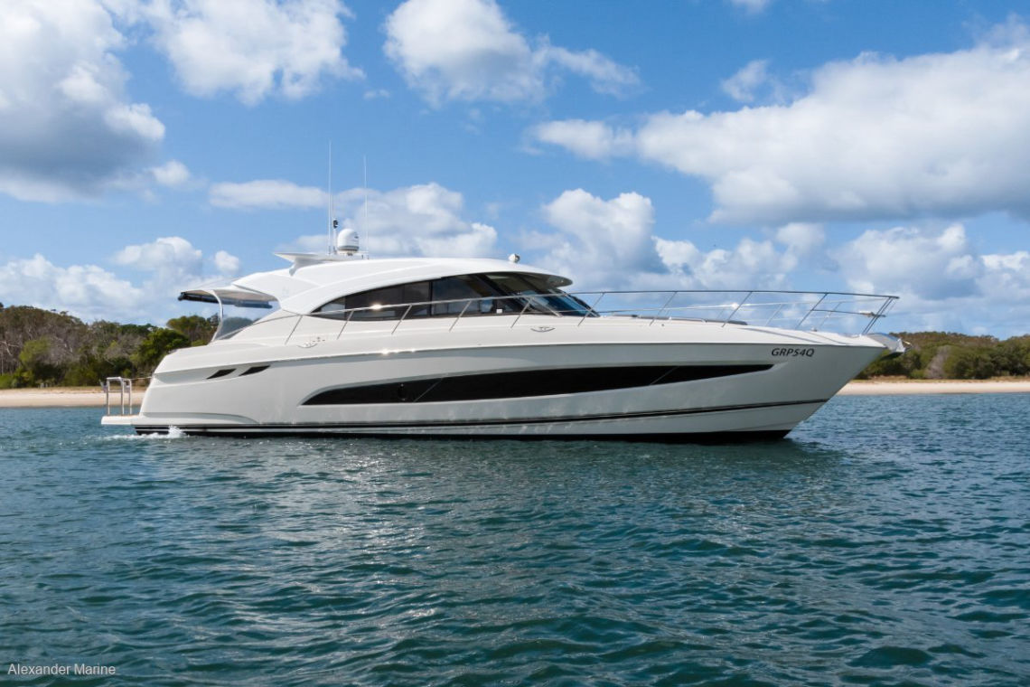 2018 Riviera  5400 Sport Yacht Image