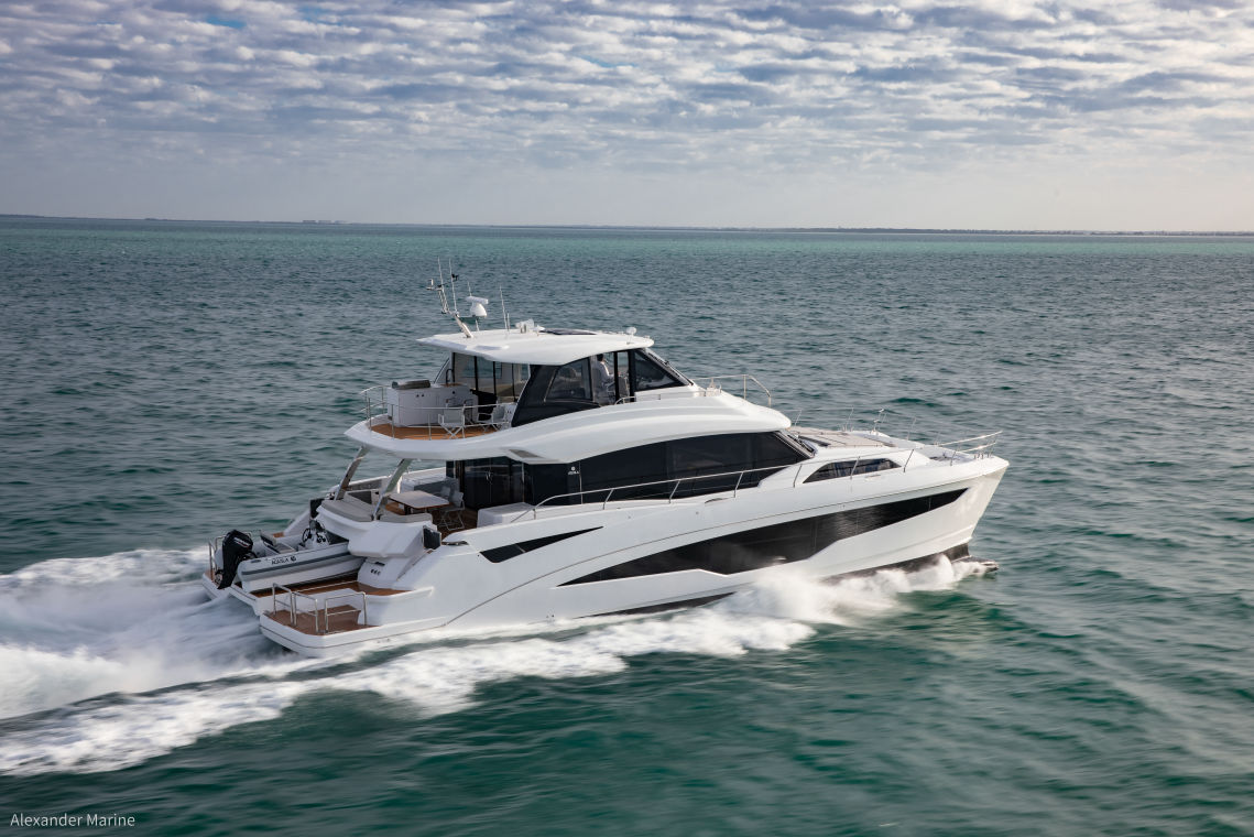2024 Aquila 70 Luxury Power Catamaran Image