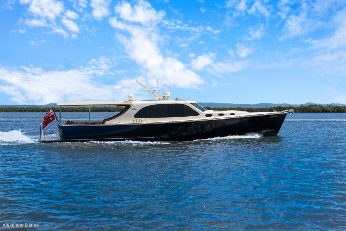 2009 Palm Beach Motor Yachts 50 Sedan Image