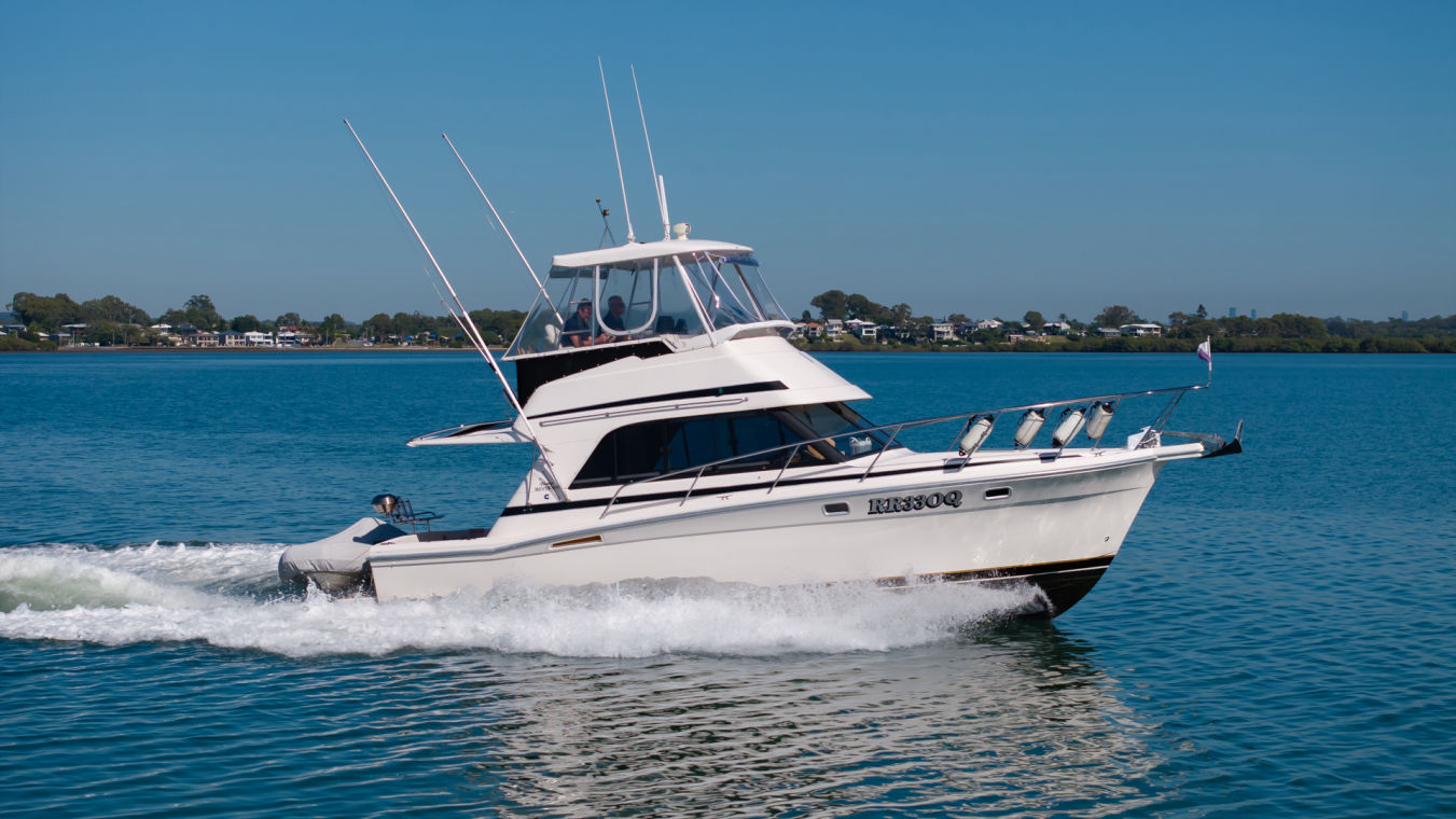 Riviera 3300 Open Flybridge